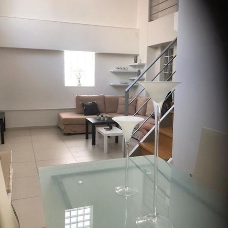 Appartement Maisonette Lux Modern Next to Metro Kerameikos à Athènes Extérieur photo
