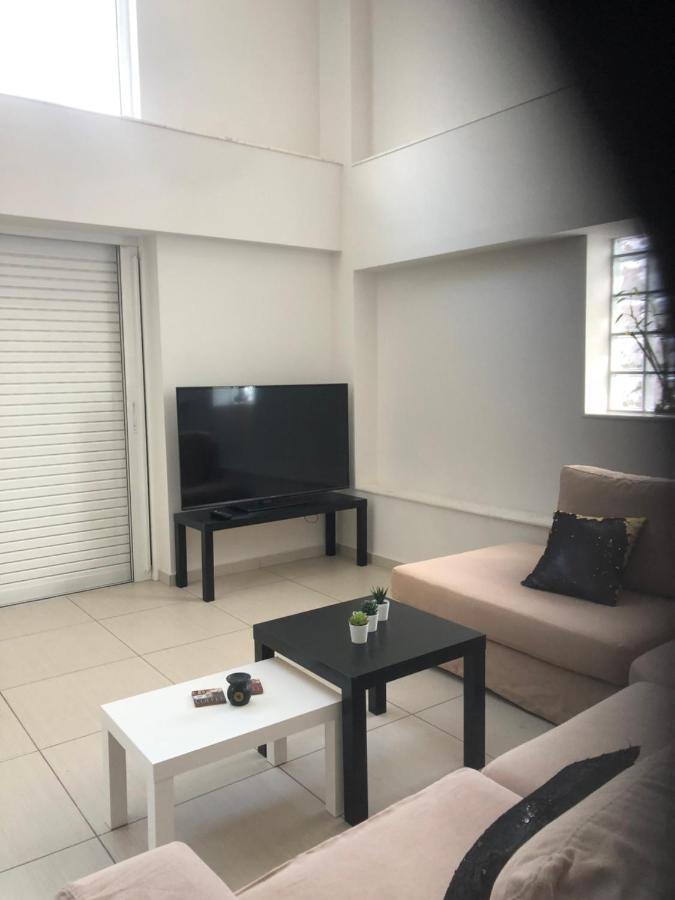 Appartement Maisonette Lux Modern Next to Metro Kerameikos à Athènes Extérieur photo